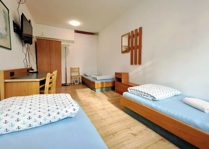 Pokoje 24h Ul. Bagrowa Hotel