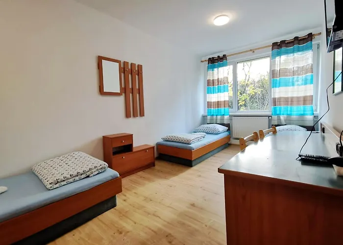 Pokoje 24h Ul. Bagrowa *