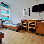 Pokoje 24h Ul. Bagrowa Hotel