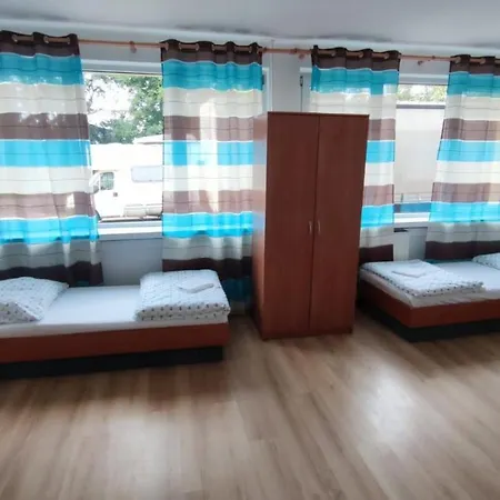 Pokoje 24h Ul. Bagrowa Krakov