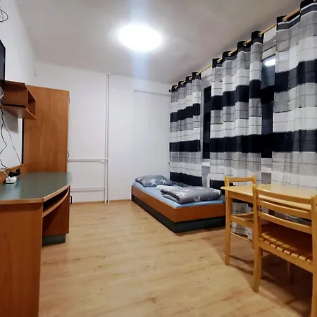 Pokoje 24h Ul. Bagrowa Bed & Breakfast