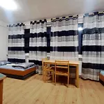 Hotel Pokoje 24h Ul. Bagrowa Cracovia